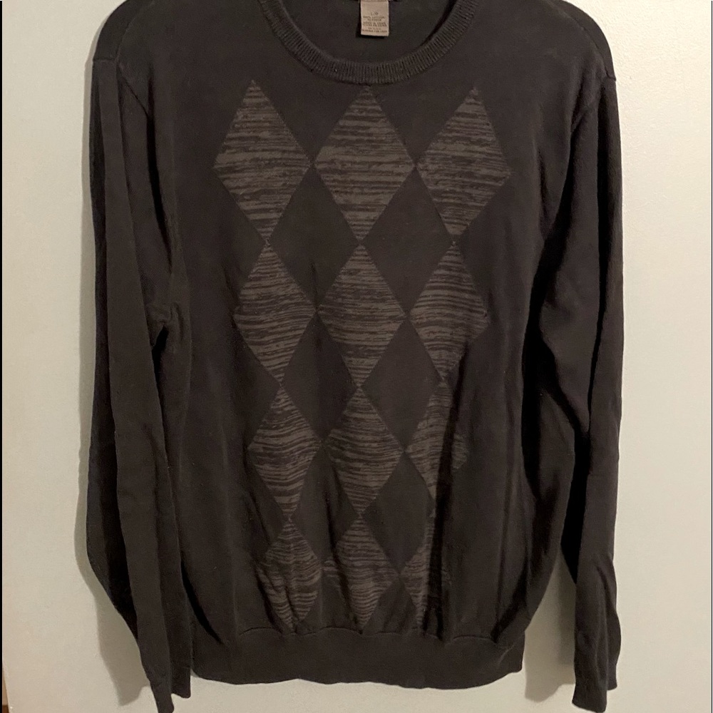 Lightweight argyle style sweater